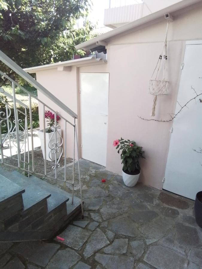 Harmony Apartment Nea Karvali Kültér fotó